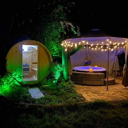 Ferien-Villa Direkt Am Rhein Sauna/Whirlpool Gotterswickerhamm Luaran gambar